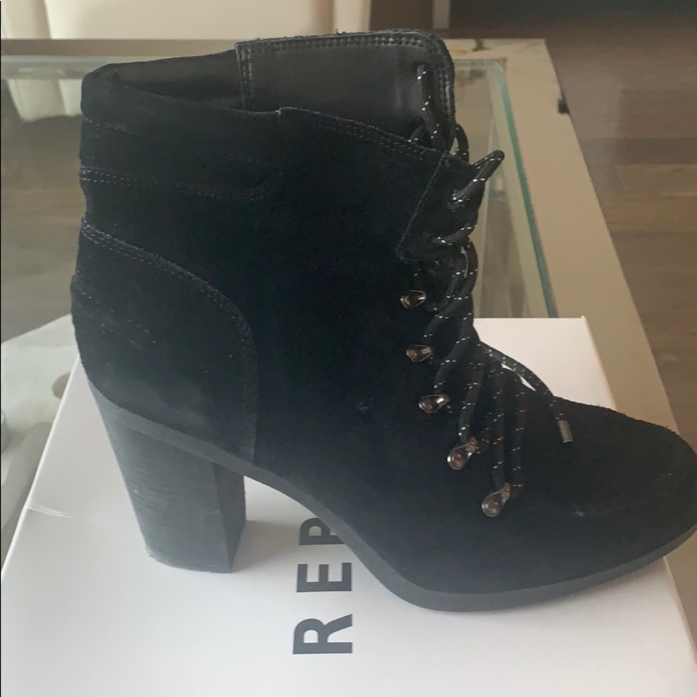 Black suede worn once